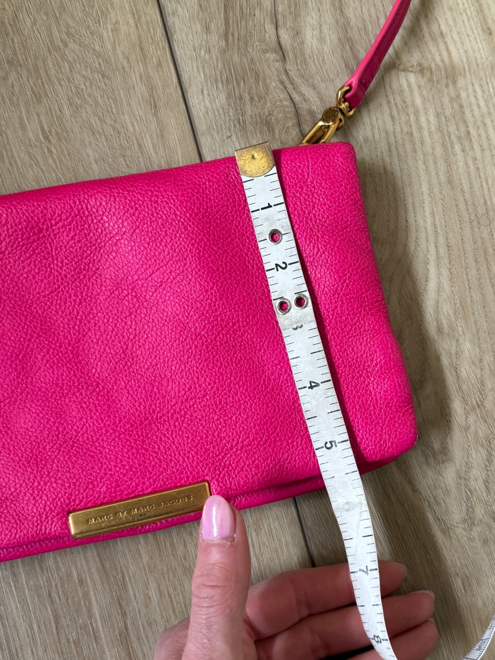 Marc By Marc Jocobs Hot Pink Grainy Leather Crossbody Bag 9x6.5’ - Picture 9 of 11
